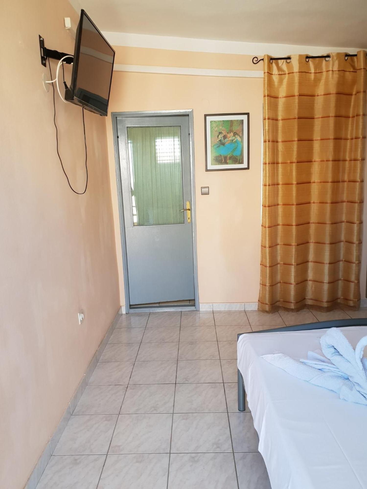 Apartments By The Sea Nin, Zadar - 15513 Room photo